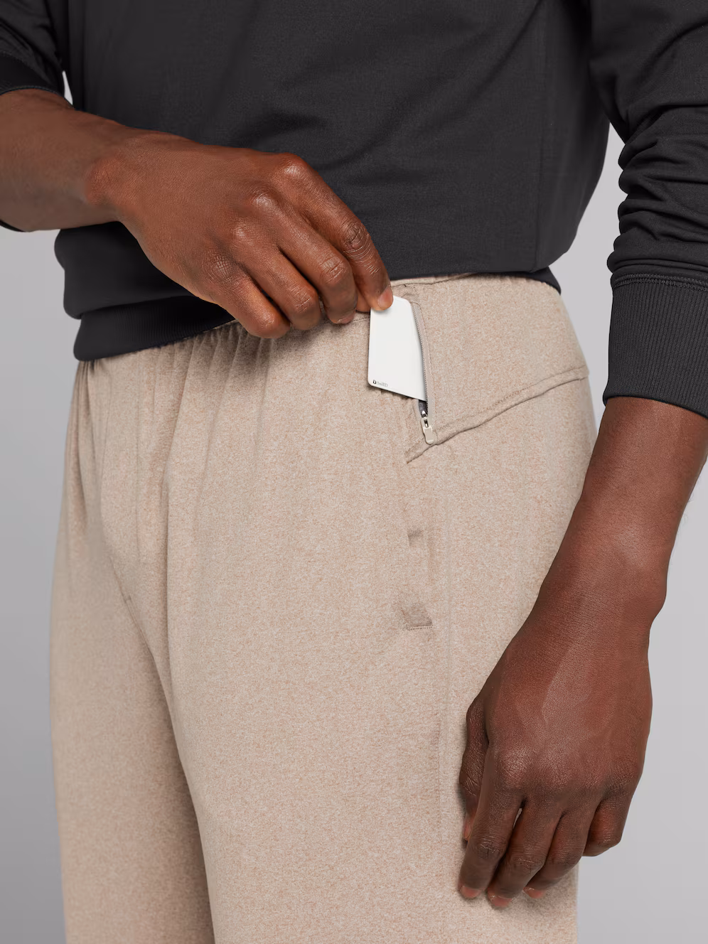 21JF_66_AWEARNESS_KENNETH_COLE_JOGGERS_TAN_ALT3